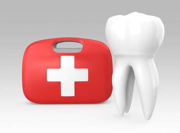 What Should You Expect When You Call Into Our Office With a Dental Emergency?